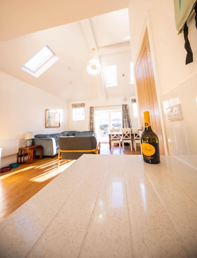 The Kennelman 2 Bedroom Option อัล์นวิก ภายนอก รูปภาพ